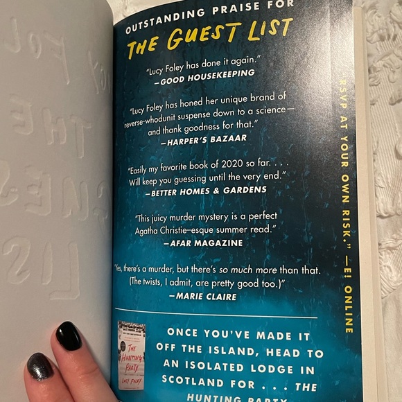 📚3/$28 books📚 - Picture 3 of 4